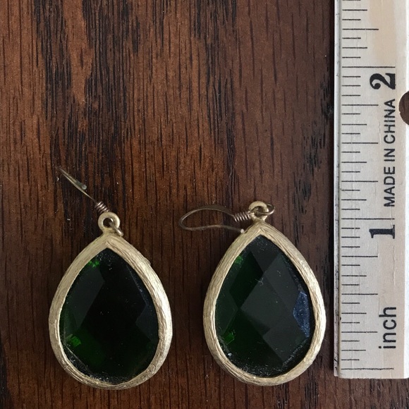 glass green & gold earrings - Picture 2 of 3